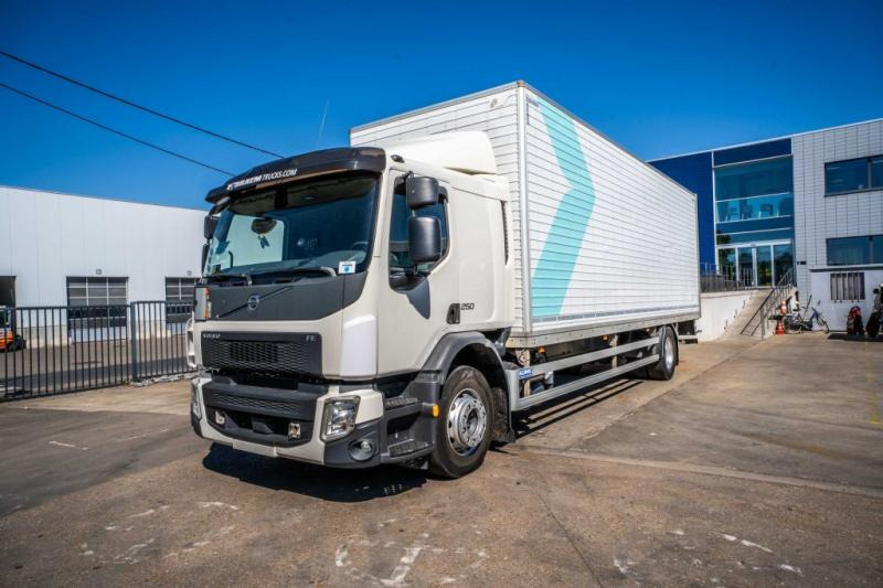 Volvo FE 250 (19T)+DHOLLANDIA 2 T. - بصندوق مغلق شاحنة: صور 1 Volvo FE 250 (19T)+DHOLLANDIA 2 T. - بصندوق مغلق شاحنة: صور 1