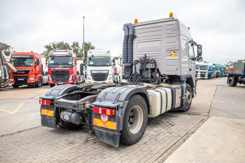 Volvo FM(FH) 420 GLOBE+KIPHYDR. - شاحنة جرار: صور 3 Volvo FM(FH) 420 GLOBE+KIPHYDR. - شاحنة جرار: صور 3