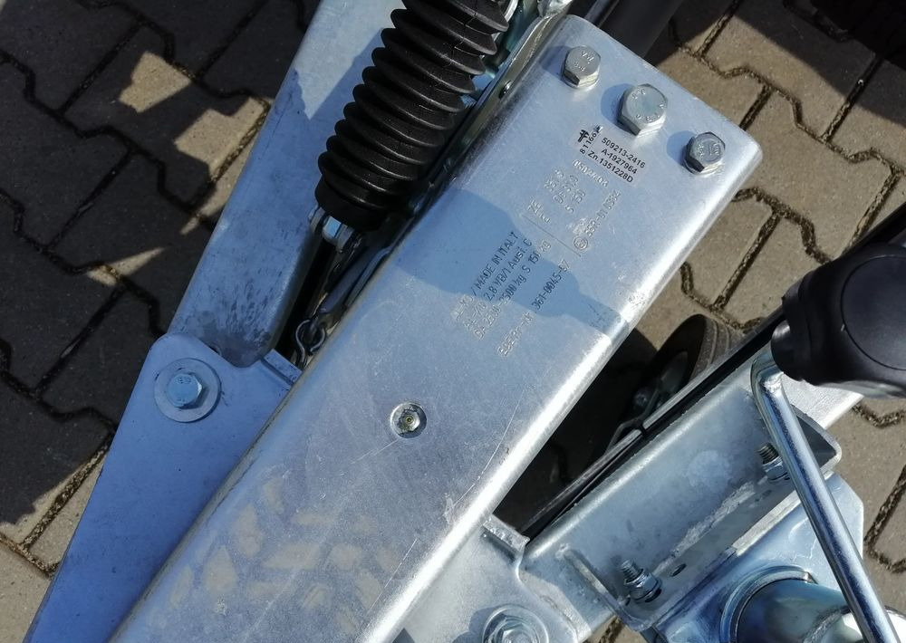 Besttrailers REBEL (Jupiter) - شاحنة نقل سيارات مقطورة: صور 3 Besttrailers REBEL (Jupiter) - شاحنة نقل سيارات مقطورة: صور 3