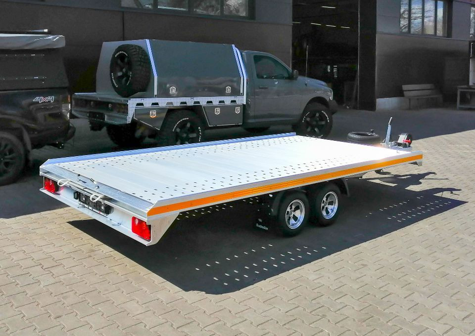 Besttrailers SONDA II ALU LED 3M - شاحنة نقل سيارات مقطورة: صور 4 Besttrailers SONDA II ALU LED 3M - شاحنة نقل سيارات مقطورة: صور 4