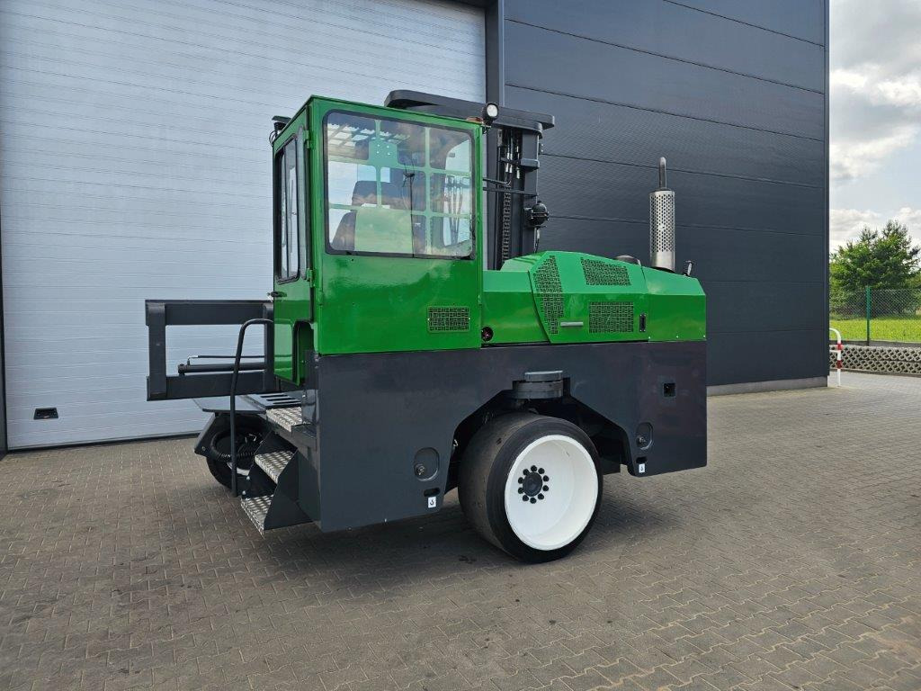 Combilift C14000H - شاحنة المناولة رباعية الاتجاهات: صور 3 Combilift C14000H - شاحنة المناولة رباعية الاتجاهات: صور 3