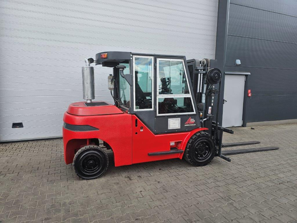 Dan Truck 8450DG Container-Indoor-Stapler -TRIPLEX - رافعة شوكية ديزل: صور 4 Dan Truck 8450DG Container-Indoor-Stapler -TRIPLEX - رافعة شوكية ديزل: صور 4