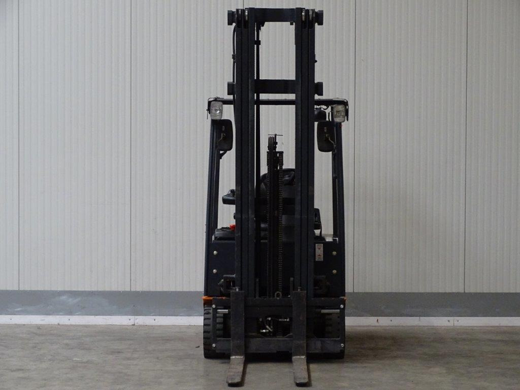 Doosan B18T-5 - TRIPLEX - رافعة شوكية كهربائية: صور 4 Doosan B18T-5 - TRIPLEX - رافعة شوكية كهربائية: صور 4