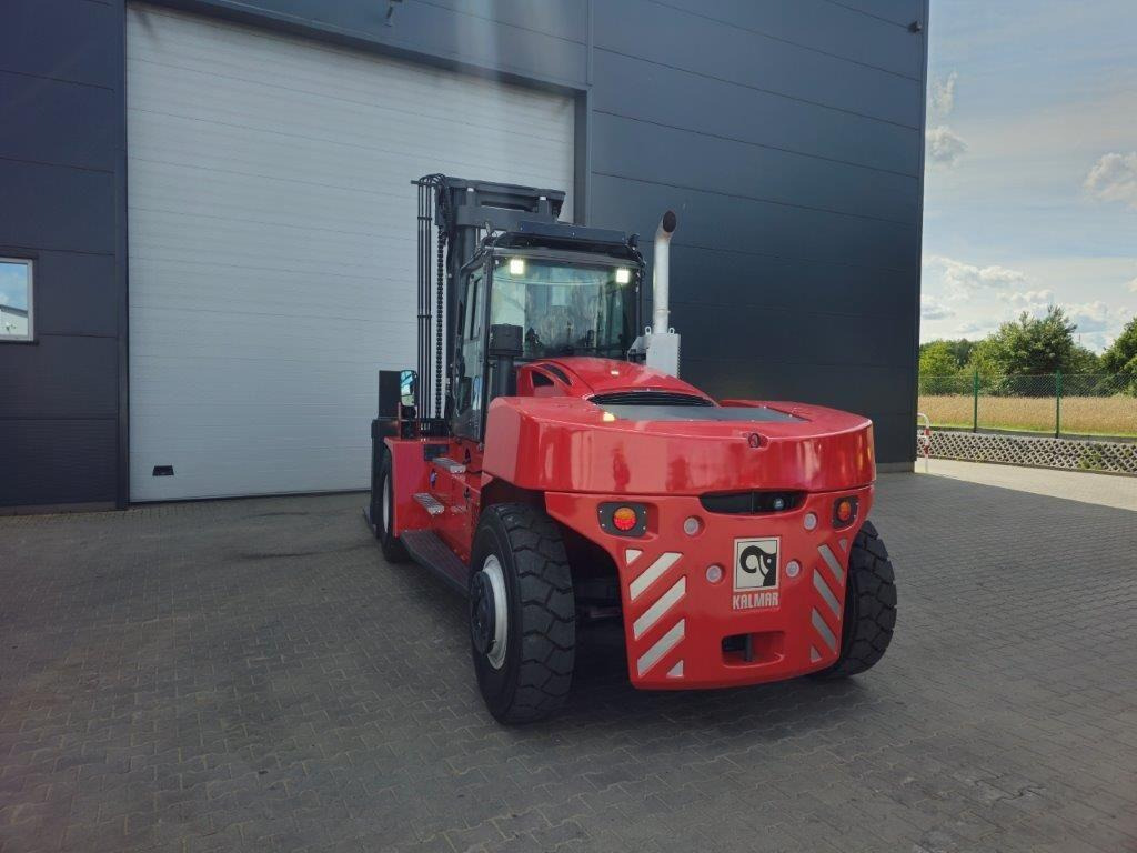 Kalmar DCG160-12 - رافعة شوكية ديزل: صور 5 Kalmar DCG160-12 - رافعة شوكية ديزل: صور 5
