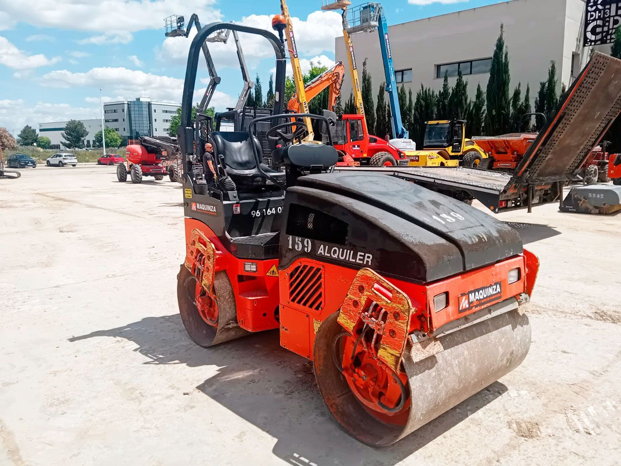 BOMAG BW120AD4 - مدحلة الأسفلت: صور 1 BOMAG BW120AD4 - مدحلة الأسفلت: صور 1
