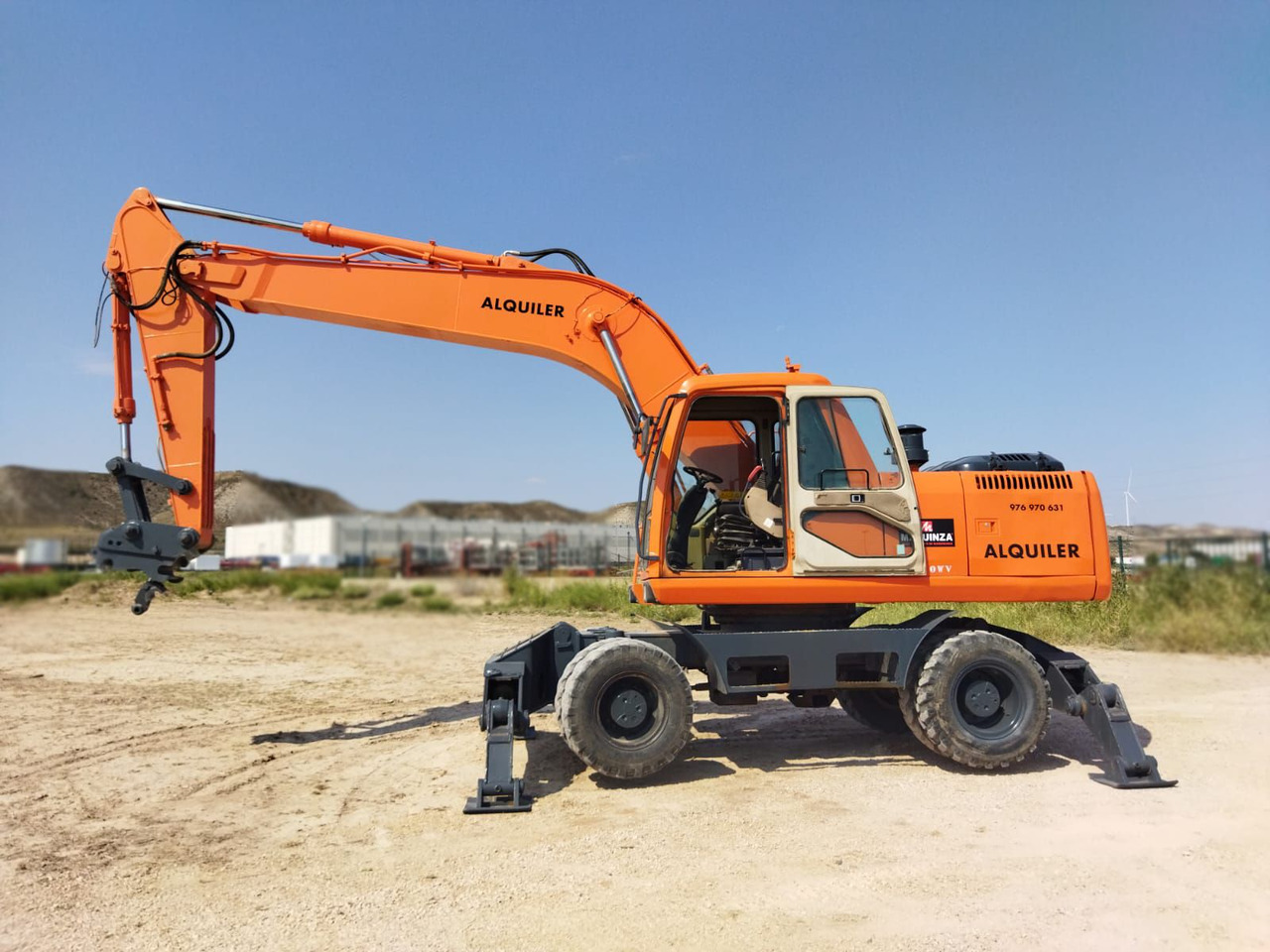 DAEWOO 210 W-V M4E (LOC) - حفارة على عجلات: صور 3 DAEWOO 210 W-V M4E (LOC) - حفارة على عجلات: صور 3