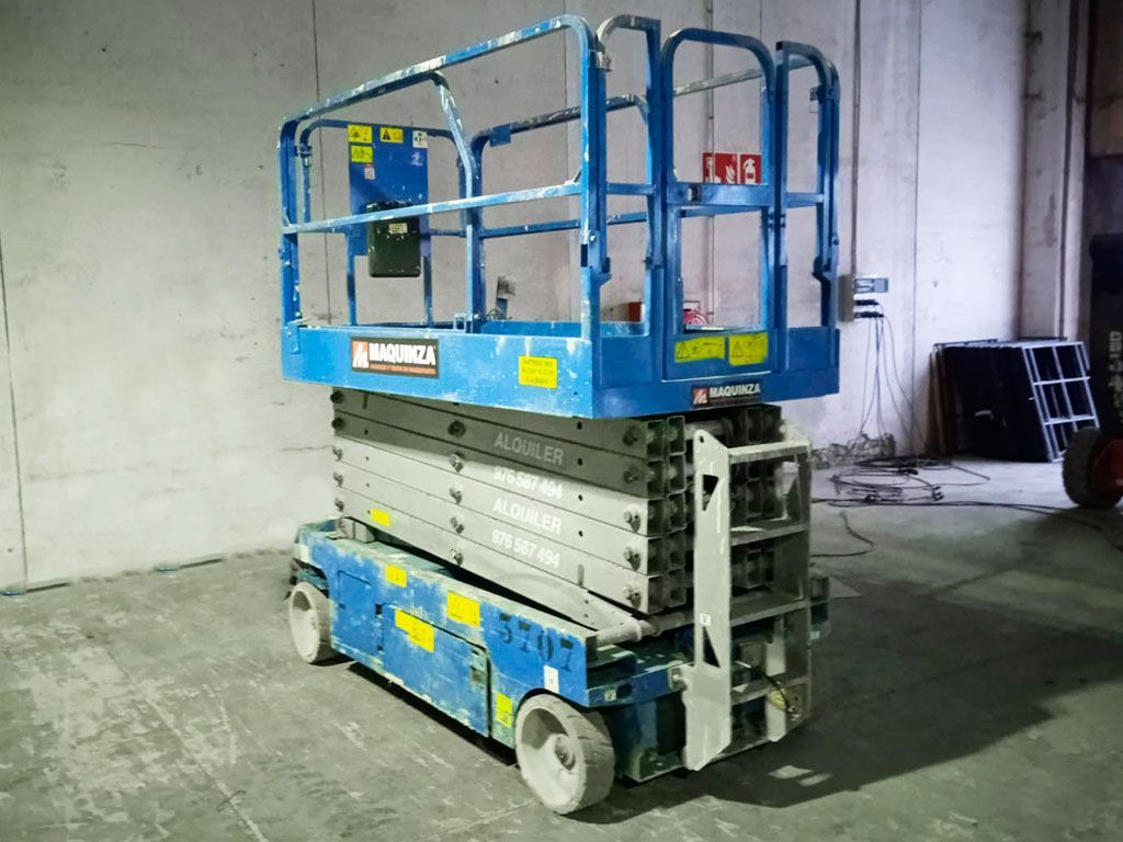 GENIE GS4047 - رافعات مقصية: صور 3 GENIE GS4047 - رافعات مقصية: صور 3