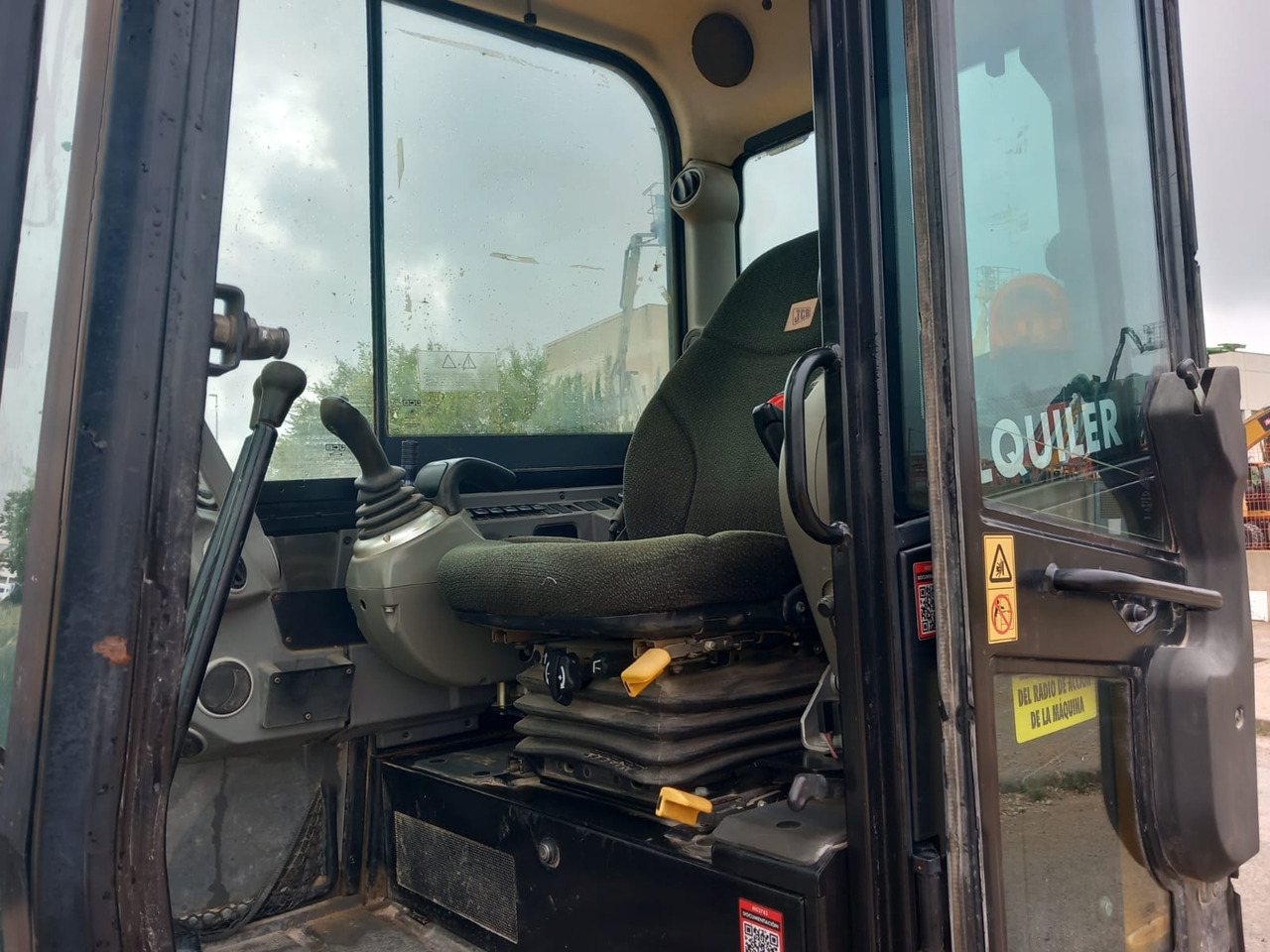 JCB 85Z - حفارة مصغرة: صور 4 JCB 85Z - حفارة مصغرة: صور 4