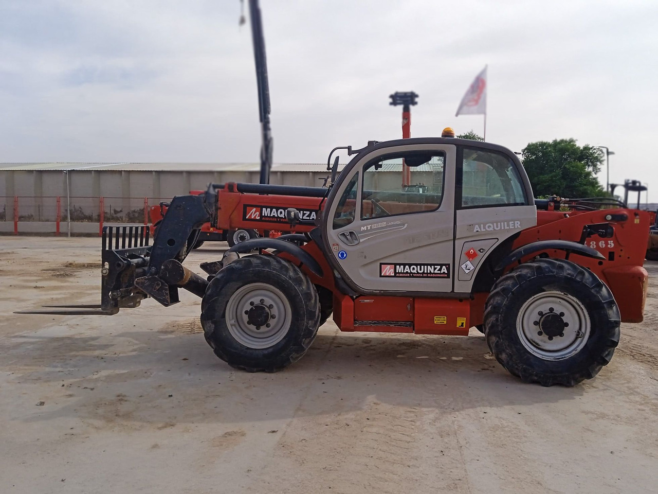 MANITOU MT1335 EASY - رافعة تلسكوبية: صور 1 MANITOU MT1335 EASY - رافعة تلسكوبية: صور 1