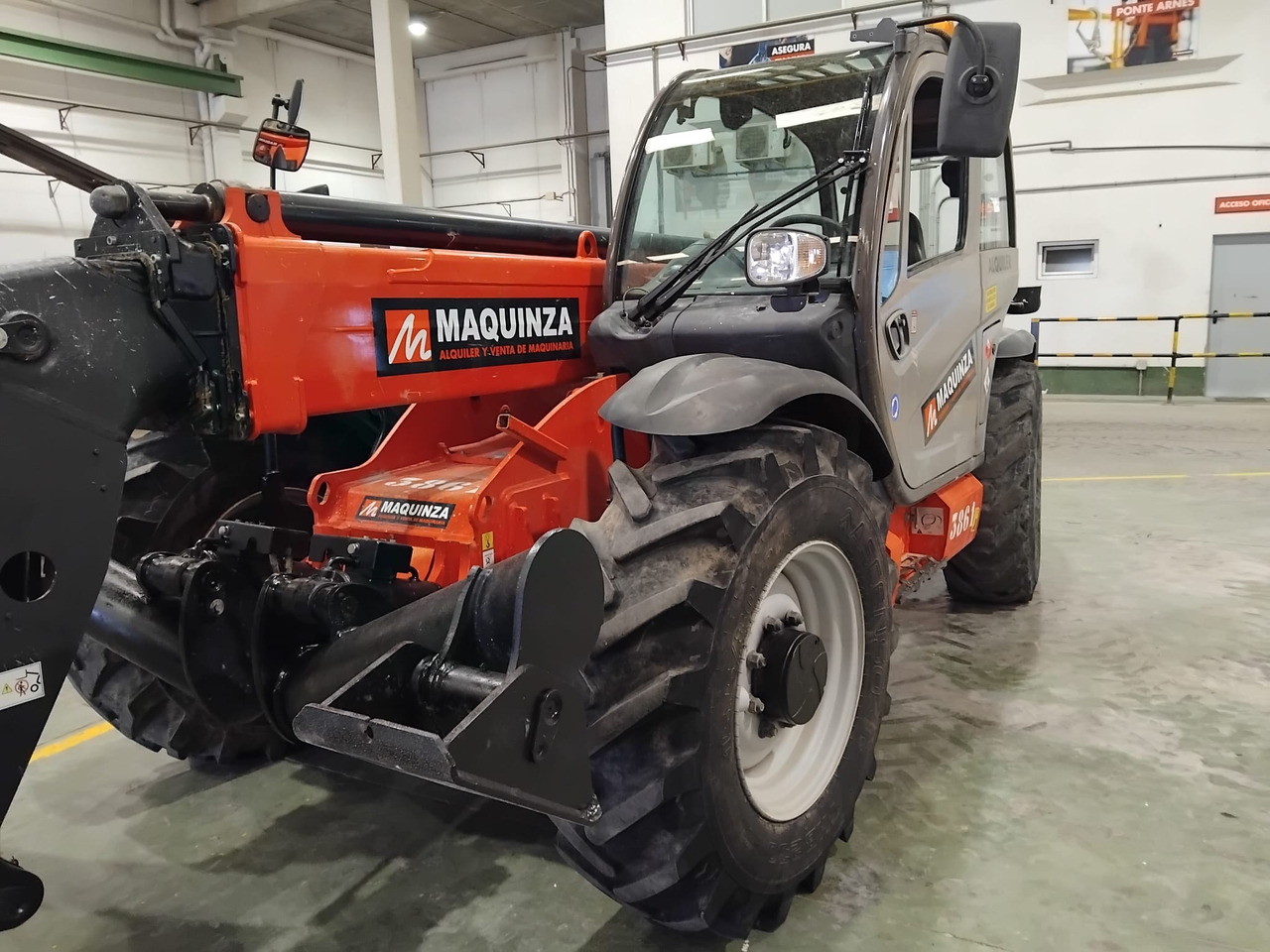 MANITOU MT1335 EASY - رافعة تلسكوبية: صور 3 MANITOU MT1335 EASY - رافعة تلسكوبية: صور 3