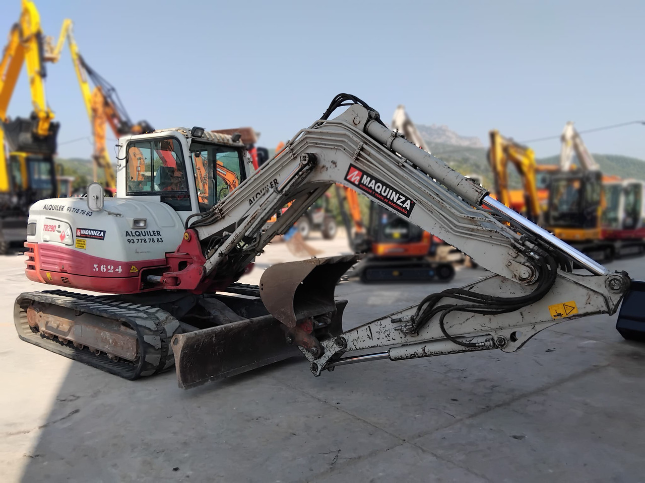 TAKEUCHI TB290 - حفارة مصغرة: صور 5 TAKEUCHI TB290 - حفارة مصغرة: صور 5