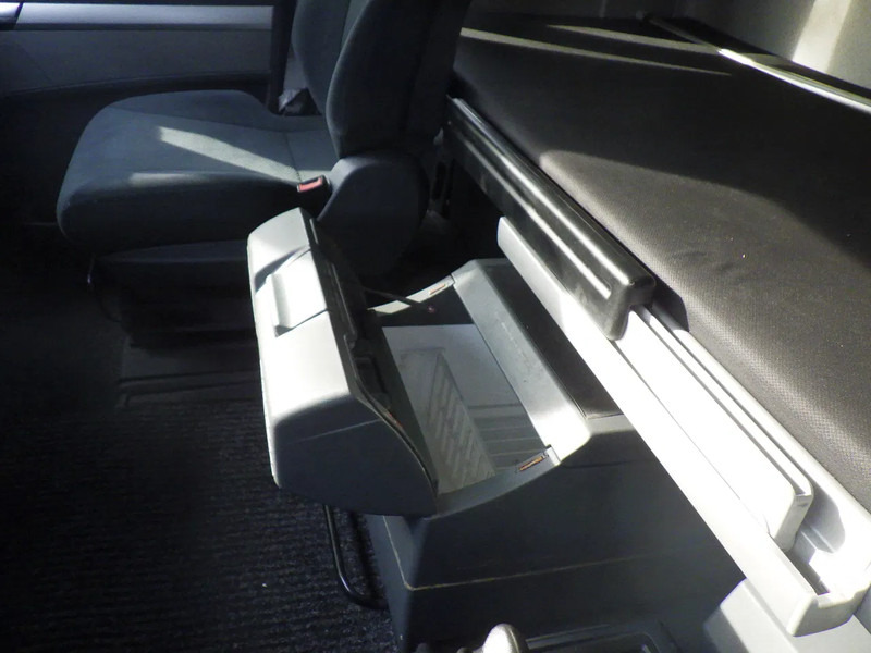 MAN TGX 18.480 Euro 6 - شاحنة جرار: صور 5 MAN TGX 18.480 Euro 6 - شاحنة جرار: صور 5