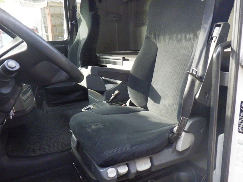 MAN TGX 18.480 Euro 6 - شاحنة جرار: صور 4 MAN TGX 18.480 Euro 6 - شاحنة جرار: صور 4