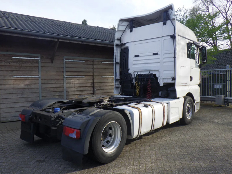 MAN TGX 18.480 Euro 6 - شاحنة جرار: صور 3 MAN TGX 18.480 Euro 6 - شاحنة جرار: صور 3