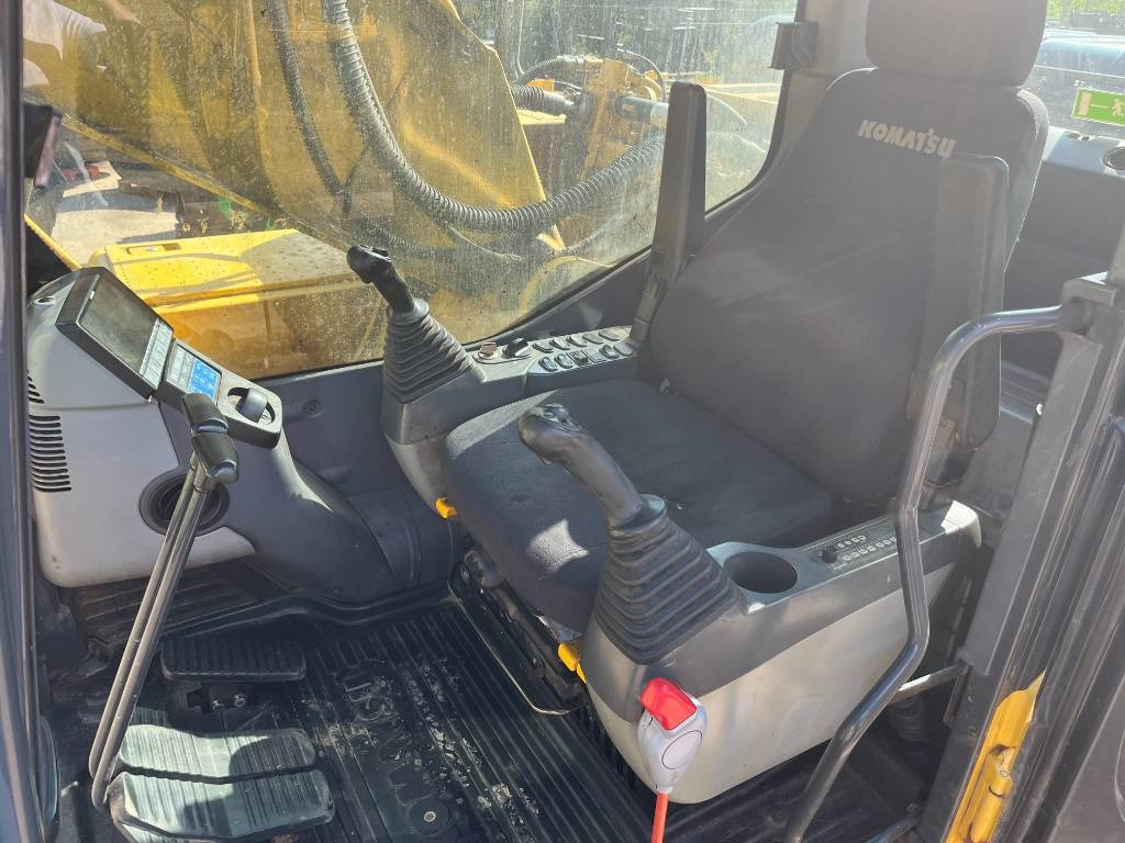 Komatsu PC 210 LC-8 - حفارات زحافة: صور 4 Komatsu PC 210 LC-8 - حفارات زحافة: صور 4