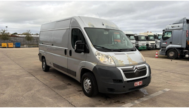 Citroën Jumper (3.0L / BELGIAN VAN / GOOD CONDITION / EURO 4 / 3 SEATS / L3H2 / AIRCO) - فان: صور 3 Citroën Jumper (3.0L / BELGIAN VAN / GOOD CONDITION / EURO 4 / 3 SEATS / L3H2 / AIRCO) - فان: صور 3