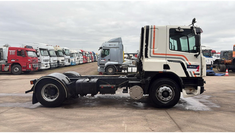 DAF 75 ATI 300 (EURO 2 / MANUAL PUMP / POMPE MANUELLE / MANUAL GEARBOX) - الشاسيه شاحنة: صور 3 DAF 75 ATI 300 (EURO 2 / MANUAL PUMP / POMPE MANUELLE / MANUAL GEARBOX) - الشاسيه شاحنة: صور 3
