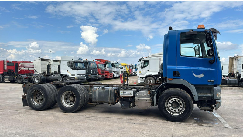 DAF CF 85.410 (BELGIAN TRUCK / HOOK / 10 TYRES) - شاحنة جرار: صور 4 DAF CF 85.410 (BELGIAN TRUCK / HOOK / 10 TYRES) - شاحنة جرار: صور 4