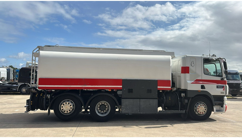 DAF CF 85.430 (20270 LITERS / EURO 3 / TOP CONDITION !!! / PARFAIT ETAT / 6X2 / BOITE MANUELLE) - شاحنة صهريج: صور 4 DAF CF 85.430 (20270 LITERS / EURO 3 / TOP CONDITION !!! / PARFAIT ETAT / 6X2 / BOITE MANUELLE) - شاحنة صهريج: صور 4