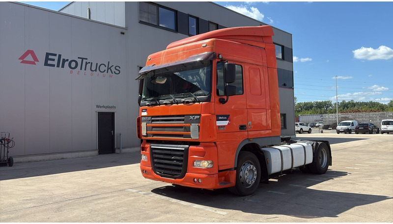 DAF XF 105.460 (MANUAL GEARBOX / BOITE MANUELLE) - شاحنة جرار: صور 1 DAF XF 105.460 (MANUAL GEARBOX / BOITE MANUELLE) - شاحنة جرار: صور 1