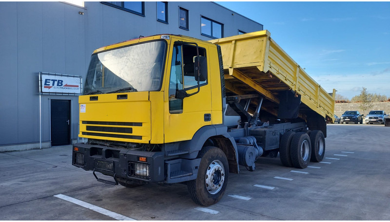 Iveco Eurocargo 260 E 27 (SUSPENSION LAMES / STEEL SUSPENSION / 6X4) - قلابات: صور 1 Iveco Eurocargo 260 E 27 (SUSPENSION LAMES / STEEL SUSPENSION / 6X4) - قلابات: صور 1