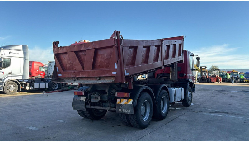 Iveco Eurotrakker 260 E 34 (POMPE MANUELLE / MANUAL PUMP / LAMES / GRAND PONT / BOITE MANUELLE) - قلابات: صور 4 Iveco Eurotrakker 260 E 34 (POMPE MANUELLE / MANUAL PUMP / LAMES / GRAND PONT / BOITE MANUELLE) - قلابات: صور 4