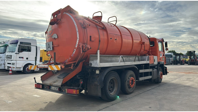 MAN 25.272 (MANUAL PUMP / POMPE MANUELLE / 15000 L) - فراغ شاحنة: صور 4 MAN 25.272 (MANUAL PUMP / POMPE MANUELLE / 15000 L) - فراغ شاحنة: صور 4