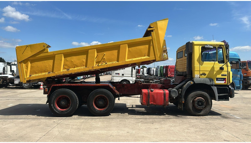 MAN 27.293 (BIG AXLE / GOOD CONDITION / STEEL SUSPENSION / LAMES) - قلابات: صور 4 MAN 27.293 (BIG AXLE / GOOD CONDITION / STEEL SUSPENSION / LAMES) - قلابات: صور 4