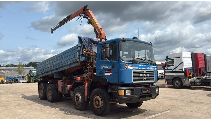 MAN 35.362 (6 CYLINDER / MANUAL PUMP / 8X4 / FALFINGER CRANE PK80 / STEEL SUSP.) - قلابات, شاحنة كرين: صور 3 MAN 35.362 (6 CYLINDER / MANUAL PUMP / 8X4 / FALFINGER CRANE PK80 / STEEL SUSP.) - قلابات, شاحنة كرين: صور 3