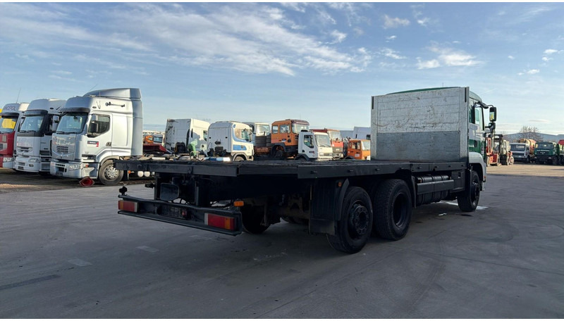 MAN TGA 25.360 (MANUAL PUMP / PERFECT CONDITION / MANUAL GEARBOX / BOITE MANUELLE / 6X2) - شاحنات مسطحة: صور 4 MAN TGA 25.360 (MANUAL PUMP / PERFECT CONDITION / MANUAL GEARBOX / BOITE MANUELLE / 6X2) - شاحنات مسطحة: صور 4