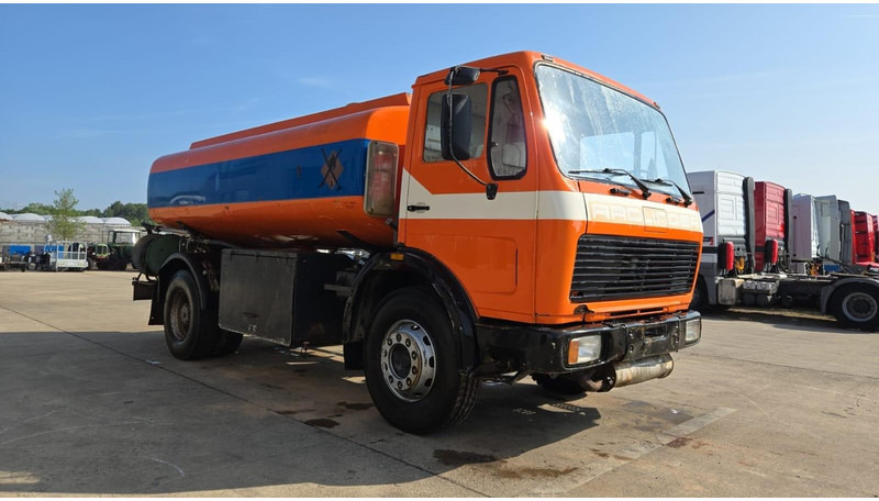Mercedes-Benz SK 1619 (12.400L / GERMAN TRUCK / CAMION ALLEMAGNE / LAMES / GRAND PONT / V6) - شاحنة صهريج: صور 3 Mercedes-Benz SK 1619 (12.400L / GERMAN TRUCK / CAMION ALLEMAGNE / LAMES / GRAND PONT / V6) - شاحنة صهريج: صور 3