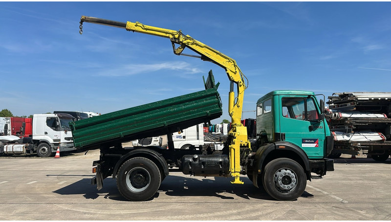 Mercedes-Benz SK 1722 (4X4 / LAMES / GRAND PONT / GRUE / TRES PROPRE / BIG HUB / STEEL SUSP. / V6) - قلابات, شاحنة كرين: صور 4 Mercedes-Benz SK 1722 (4X4 / LAMES / GRAND PONT / GRUE / TRES PROPRE / BIG HUB / STEEL SUSP. / V6) - قلابات, شاحنة كرين: صور 4