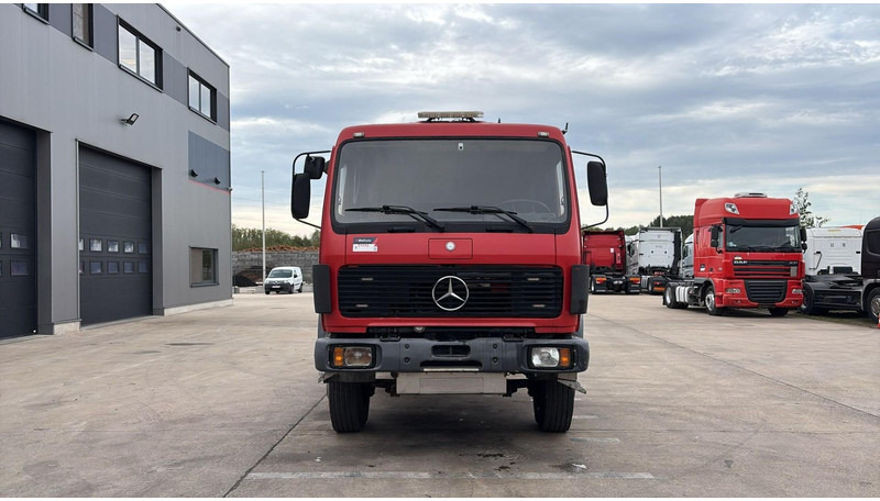 Mercedes-Benz SK 2233 (GRAND PONT / V8 AVEC 2X TURBO / BIG AXLE) - الشاسيه شاحنة: صور 2 Mercedes-Benz SK 2233 (GRAND PONT / V8 AVEC 2X TURBO / BIG AXLE) - الشاسيه شاحنة: صور 2