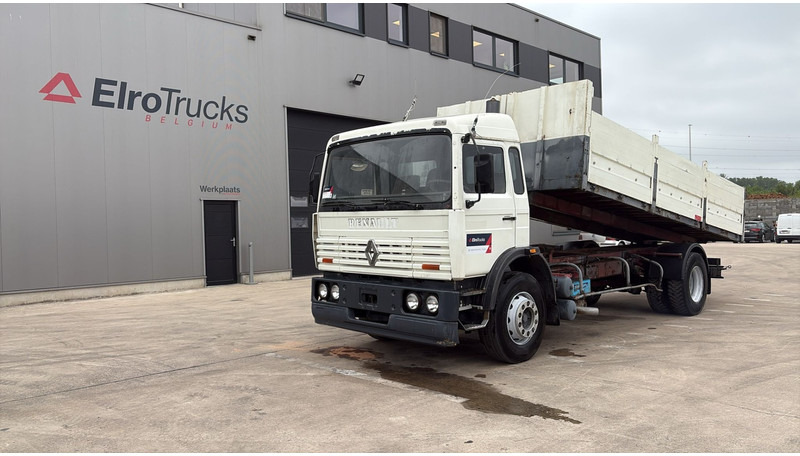 Renault G 230 Manager (POMPE MANUELLE / LAMES / STEEL SUSP. / MANUAL PUMP) - قلابات: صور 1 Renault G 230 Manager (POMPE MANUELLE / LAMES / STEEL SUSP. / MANUAL PUMP) - قلابات: صور 1