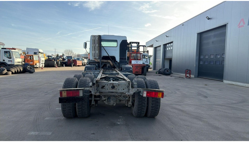 Renault KERAX 370 DCI (BOITE MANUELLE / LAMES / GRAND PONT / STEEL SUSP. / BIG AXLE) - الشاسيه شاحنة: صور 5 Renault KERAX 370 DCI (BOITE MANUELLE / LAMES / GRAND PONT / STEEL SUSP. / BIG AXLE) - الشاسيه شاحنة: صور 5