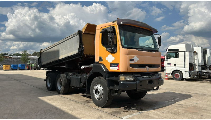 Renault Kerax 385 (POMPE MANUELLE / MANUAL PUMP / 6X4 / LAMES / GRAND PONT) - قلابات: صور 3 Renault Kerax 385 (POMPE MANUELLE / MANUAL PUMP / 6X4 / LAMES / GRAND PONT) - قلابات: صور 3