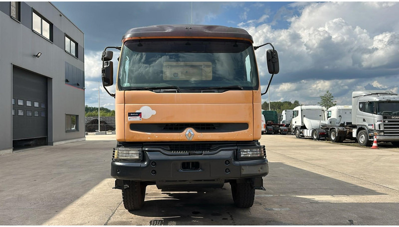 Renault Kerax 385 (POMPE MANUELLE / MANUAL PUMP / 6X4 / LAMES / GRAND PONT) - قلابات: صور 2 Renault Kerax 385 (POMPE MANUELLE / MANUAL PUMP / 6X4 / LAMES / GRAND PONT) - قلابات: صور 2
