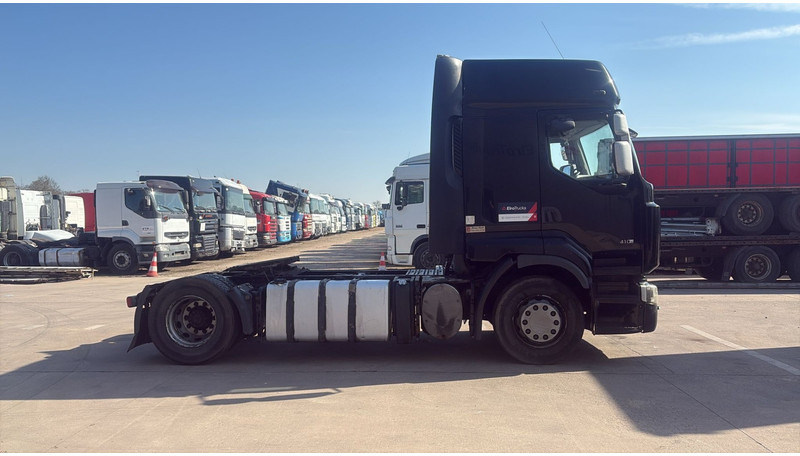 Renault PREMIUM 410 DXI (EURO 5 / GOOD CONDITION / BONNE ETAT) - شاحنة جرار: صور 4 Renault PREMIUM 410 DXI (EURO 5 / GOOD CONDITION / BONNE ETAT) - شاحنة جرار: صور 4