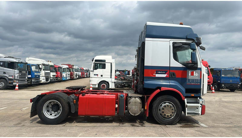 Renault PREMIUM 410 DXI (PROPRE / BONNE ETAT / CLEAN AND GOOD CONDITION) - شاحنة جرار: صور 4 Renault PREMIUM 410 DXI (PROPRE / BONNE ETAT / CLEAN AND GOOD CONDITION) - شاحنة جرار: صور 4