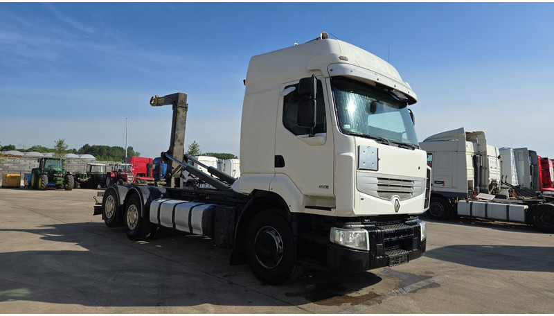 Renault Premium 450 DXI (BOITE MANUELLE / MANUAL GEARBOX / 6X2 / LAMES DEVANT) - الشاسيه شاحنة: صور 3 Renault Premium 450 DXI (BOITE MANUELLE / MANUAL GEARBOX / 6X2 / LAMES DEVANT) - الشاسيه شاحنة: صور 3