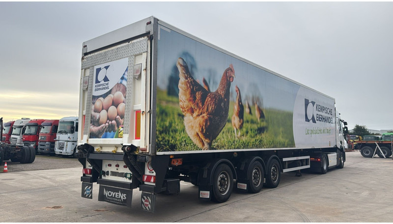 Renders - (CARRIER VECTOR 1950 / BELGIAN TRAILER / LIFT / STEER AXLE / 3276H) - مبردة نصف مقطورة: صور 3 Renders - (CARRIER VECTOR 1950 / BELGIAN TRAILER / LIFT / STEER AXLE / 3276H) - مبردة نصف مقطورة: صور 3