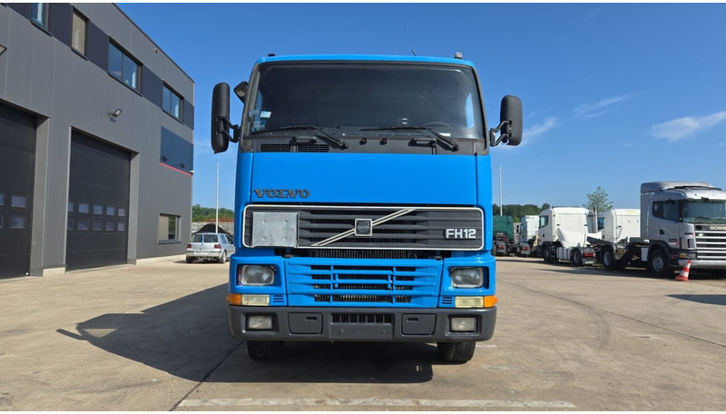 Volvo FH 12.380 (20.100 LITERS / PARFAIT ETAT / TOP CONDITION !!! / 6X2 / BOITE MANUELLE) - شاحنة صهريج: صور 2 Volvo FH 12.380 (20.100 LITERS / PARFAIT ETAT / TOP CONDITION !!! / 6X2 / BOITE MANUELLE) - شاحنة صهريج: صور 2