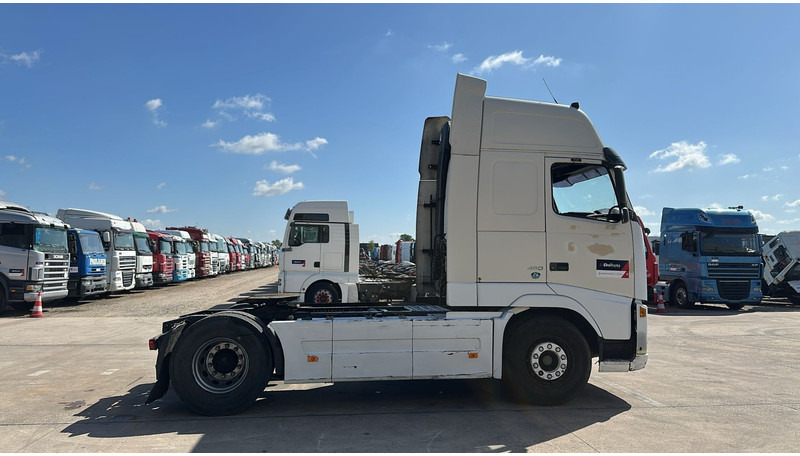 Volvo FH 460 (MANUAL GEARBOX / BOITE MANUELLE) - شاحنة جرار: صور 4 Volvo FH 460 (MANUAL GEARBOX / BOITE MANUELLE) - شاحنة جرار: صور 4