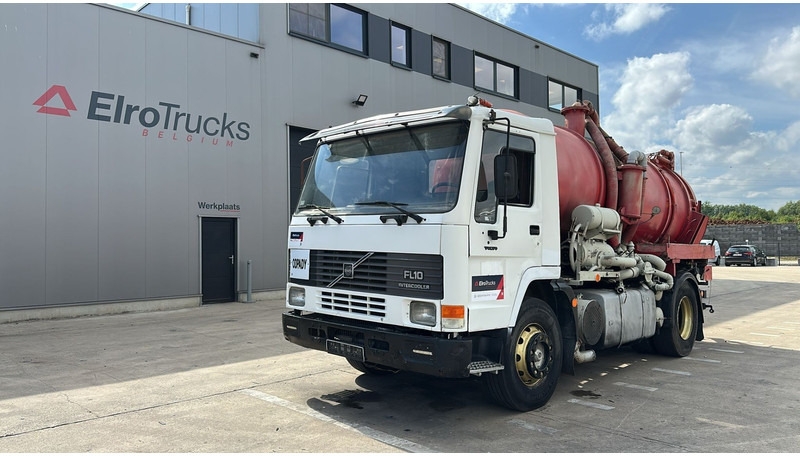 Volvo FL 10 - 280 (12.000L / POMPE MANUELLE / MANUAL PUMP / BOITE MANUELLE / MANUAL GEARBOX) - فراغ شاحنة: صور 1 Volvo FL 10 - 280 (12.000L / POMPE MANUELLE / MANUAL PUMP / BOITE MANUELLE / MANUAL GEARBOX) - فراغ شاحنة: صور 1
