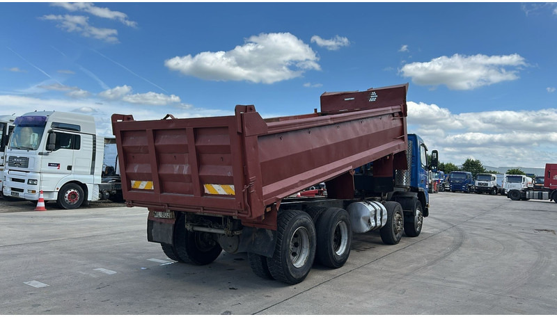 Volvo FM 12 - 340 (MANUAL GEARBOX / STEEL SUSPENSION / LAMES / BOITE MANUELLE) - قلابات: صور 5 Volvo FM 12 - 340 (MANUAL GEARBOX / STEEL SUSPENSION / LAMES / BOITE MANUELLE) - قلابات: صور 5
