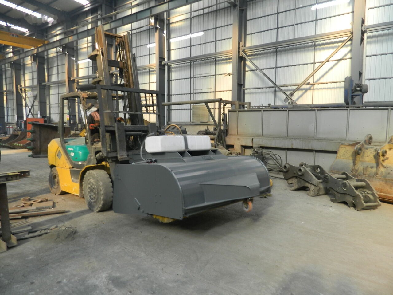 Galen New - مكنسة: صور 5 Galen New - مكنسة: صور 5