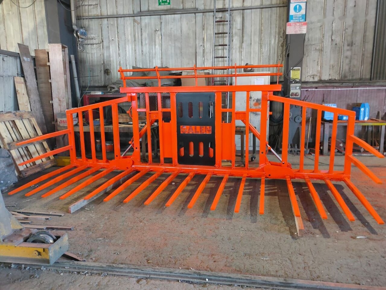 Galen New - شوكات - الآلات والماكينات الزراعية: صور 3 Galen New - شوكات - الآلات والماكينات الزراعية: صور 3