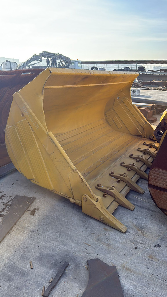 بكت شيول KOMATSU WA475 General Purpose Bucket: صور 8