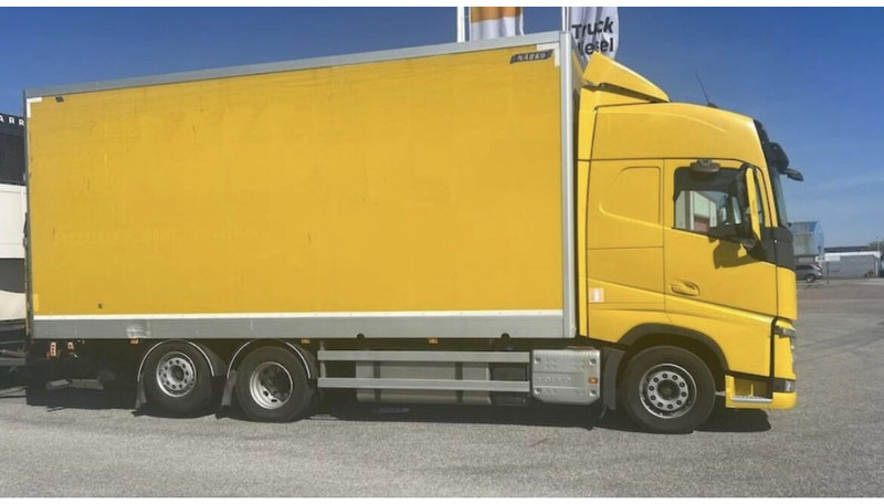 Volvo FH500 - بصندوق مغلق شاحنة: صور 3 Volvo FH500 - بصندوق مغلق شاحنة: صور 3