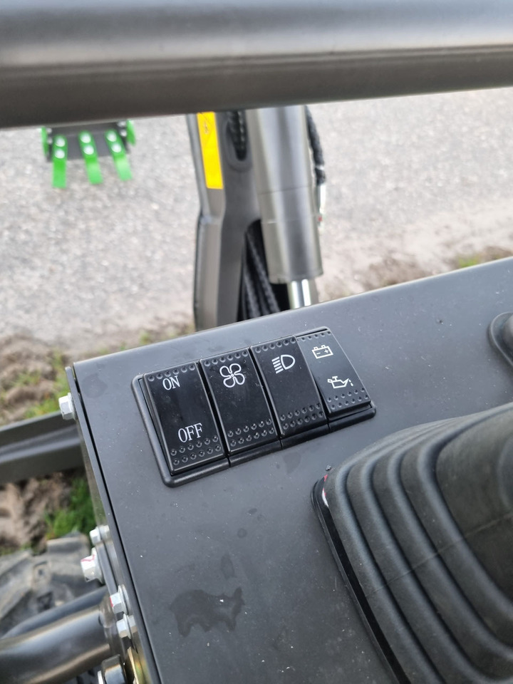 حفارة مصغرة WCM CTX 8010 Diesel: صور 20